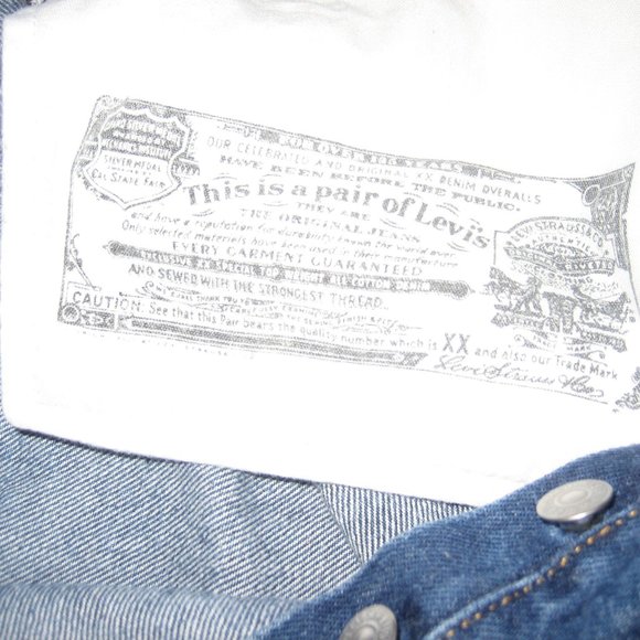 LEVIS 501 STRAIGHT FIT JEANS 34X32 LIKE NEW - Picture 4 of 6